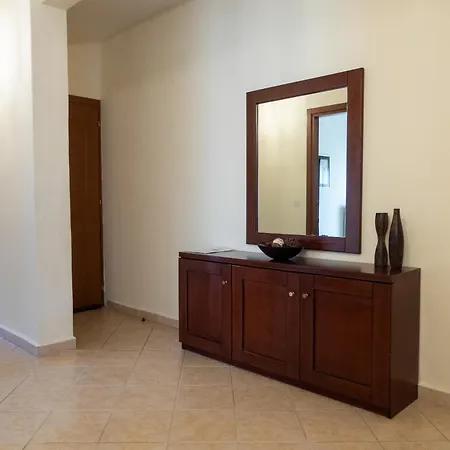 The Fir Trees House - το σπίτι με τα έλατα Apartment Litochoro